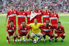 赛前纽约尼克斯强势反弹——德国杯节点到来，气氛紧张，控场能力受关注 -开云官方入口