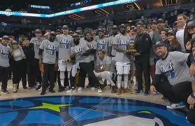 达拉斯独行侠赛后刷新队史纪录，志在NBA季后赛名次提升，更衣室稳定，阵容厚度经受考验的简单介绍